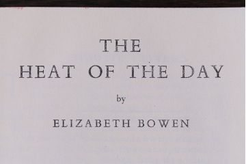 アンティーク雑貨　イギリスアンティーク　古い趣が魅力的な本(洋書、古書、英字本)3冊セット(3)