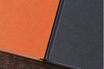 アンティーク雑貨　イギリスアンティーク　古い趣が魅力的な本(洋書、古書、英字本)3冊セット