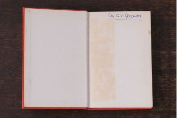 アンティーク雑貨　イギリスアンティーク　飾るだけで様になる本(洋書、古書、英字本)3冊セット(2)