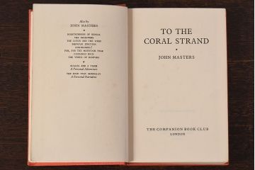 アンティーク雑貨　イギリスアンティーク　飾るだけで様になる本(洋書、古書、英字本)2冊セット