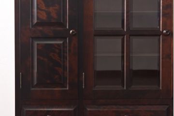 中古　北海道民芸家具　#138　落ち着いた色味のサイドボード(収納棚、戸棚)