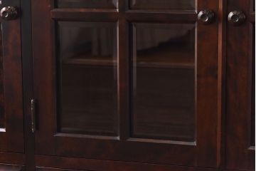 中古　北海道民芸家具　#138　落ち着いた色味のサイドボード(収納棚、戸棚)