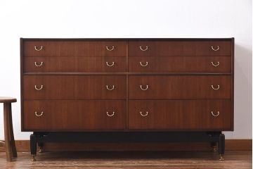 ヴィンテージ家具　北欧ビンテージ　G-PLAN　BBシリーズ　サイドボード(サイドチェスト、引き出し)