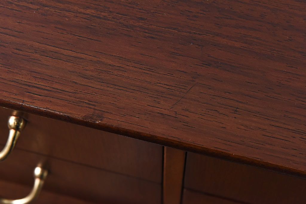 ヴィンテージ家具　北欧ビンテージ　G-PLAN　BBシリーズ　サイドボード(サイドチェスト、引き出し)