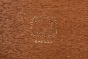 ヴィンテージ家具　北欧ビンテージ　G-PLAN　Quadrilleシリーズ　サイドチェスト(サイドボード、引き出し)