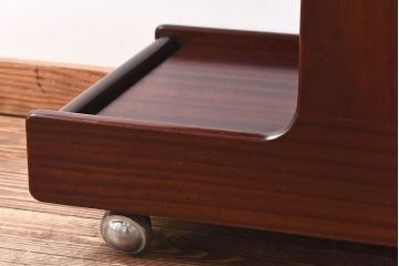 アンティーク雑貨　北欧ビンテージ　チーク材　シンプルなフォルムのトロリー(キッチンワゴン、サイドテーブル、花台)