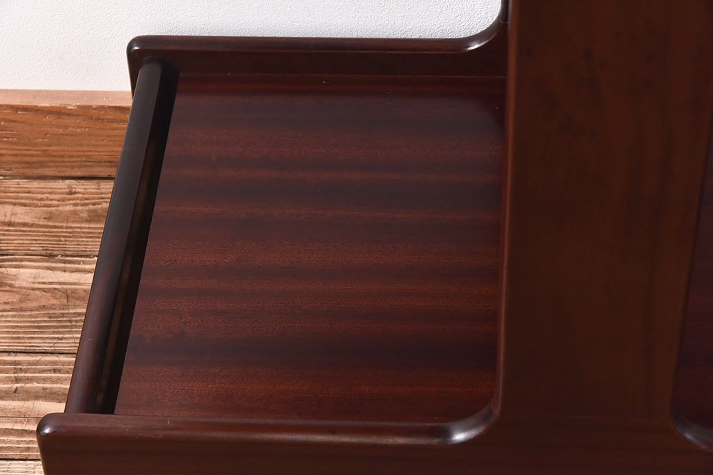 アンティーク雑貨　北欧ビンテージ　チーク材　シンプルなフォルムのトロリー(キッチンワゴン、サイドテーブル、花台)