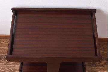 アンティーク雑貨　北欧ビンテージ　チーク材　シンプルなフォルムのトロリー(キッチンワゴン、サイドテーブル、花台)