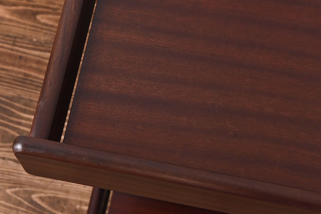 アンティーク雑貨　北欧ビンテージ　チーク材　シンプルなフォルムのトロリー(キッチンワゴン、サイドテーブル、花台)