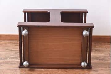 アンティーク雑貨　北欧ビンテージ　チーク材　シンプルなフォルムのトロリー(キッチンワゴン、サイドテーブル、花台)