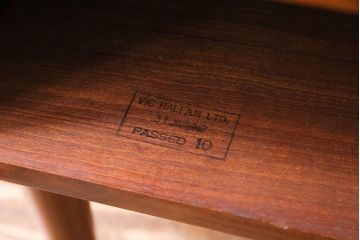 北欧家具　チーク材　レトロな雰囲気のサイドチェスト(サイドボード、引き出し)