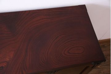 中古美品　伝統工芸　岩谷堂箪笥　桜木作　欅材の杢目と金具が見事なサイドボード(タンス、収納棚、キャビネット)