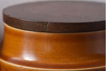 アンティーク雑貨　イギリスビンテージ　HORNSEA(ホーンジー)　SAFFRON(サフラン)シリーズ　ティーキャニスター(保存容器、ジャー)2個セット
