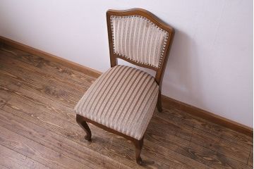 中古　イタリア家具　クラシカルなデザインの布張りダイニングチェア(椅子、ワークチェア)(1)