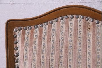 中古　イタリア家具　クラシカルなデザインの布張りダイニングチェア(椅子、ワークチェア)(1)