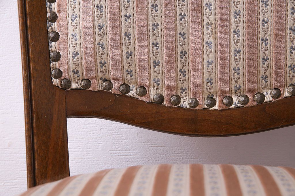 中古　イタリア家具　クラシカルなデザインの布張りダイニングチェア(椅子、ワークチェア)(1)