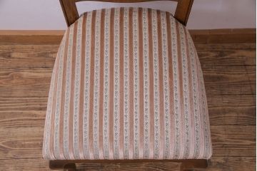 中古　イタリア家具　クラシカルなデザインの布張りダイニングチェア(椅子、ワークチェア)(1)