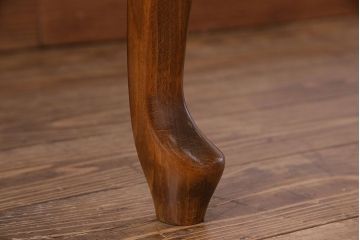 中古　イタリア家具　クラシカルなデザインの布張りダイニングチェア(椅子、ワークチェア)(1)