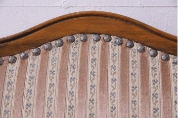 中古　イタリア家具　クラシカルなデザインの布張りダイニングチェア(椅子、ワークチェア)(2)