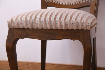 中古　イタリア家具　クラシカルなデザインの布張りダイニングチェア(椅子、ワークチェア)(2)