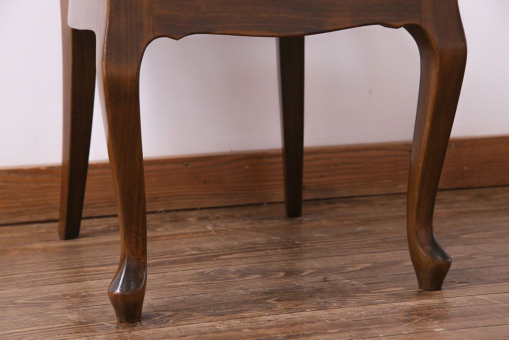 中古　イタリア家具　クラシカルなデザインの布張りダイニングチェア(椅子、ワークチェア)(2)