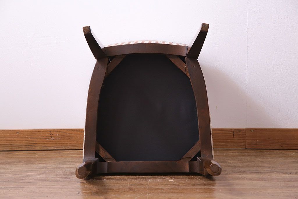 中古　イタリア家具　座り心地のいいクッションシートのダイニングチェア(椅子、ワークチェア)(1)