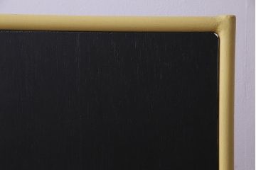 アンティーク雑貨　ペイント家具　ナチュラルカラーがペイントされたレトロなブラックボード(黒板)(1)