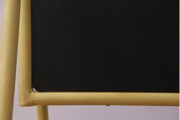 アンティーク雑貨　ペイント家具　ナチュラルカラーがペイントされたレトロなブラックボード(黒板)(1)