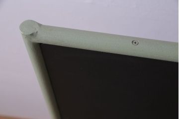 アンティーク雑貨　ペイント家具　ナチュラルカラーがペイントされたレトロなブラックボード(黒板)(2)