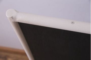 アンティーク雑貨　ペイント家具　ナチュラルカラーがペイントされたレトロなブラックボード(黒板)(3)