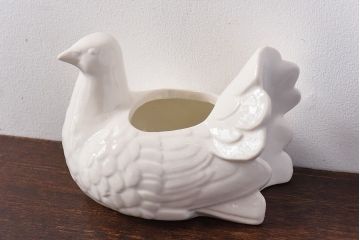 アンティーク雑貨　イギリスビンテージ　陶磁器製　ディスプレイにもおすすめな鳥の小物入れ(ディスプレイ)
