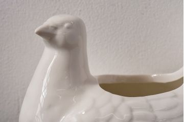 アンティーク雑貨　イギリスビンテージ　陶磁器製　ディスプレイにもおすすめな鳥の小物入れ(ディスプレイ)