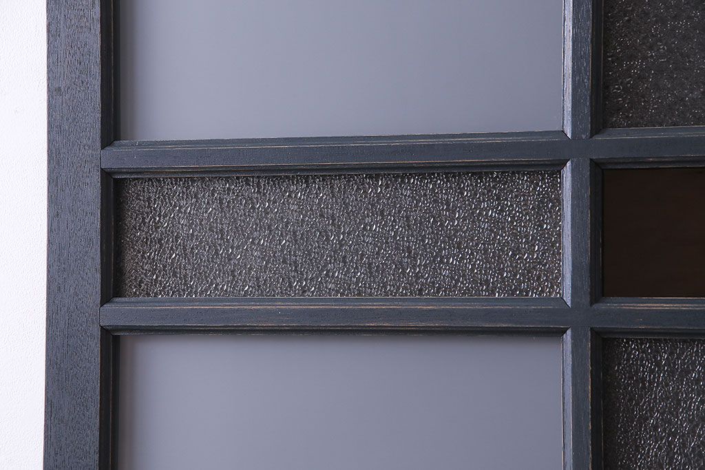 ペイント家具　色ガラス入り!十字の格子がおしゃれなガラス戸(引き戸、建具)