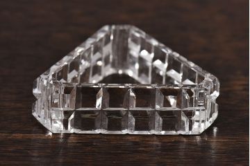 アンティーク雑貨　イギリスビンテージ　キラキラと光るクリスタルカットのナプキンリング2個セット