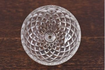 アンティーク雑貨　イギリスビンテージ　ドーム型が可愛らしいガラスのバターディッシュ(小物入れ)