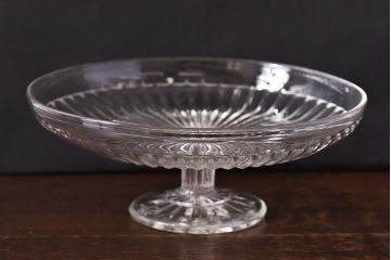 アンティーク雑貨　イギリスビンテージ　テーブルをシックに彩るガラスコンポート(ケーキスタンド、プレート)