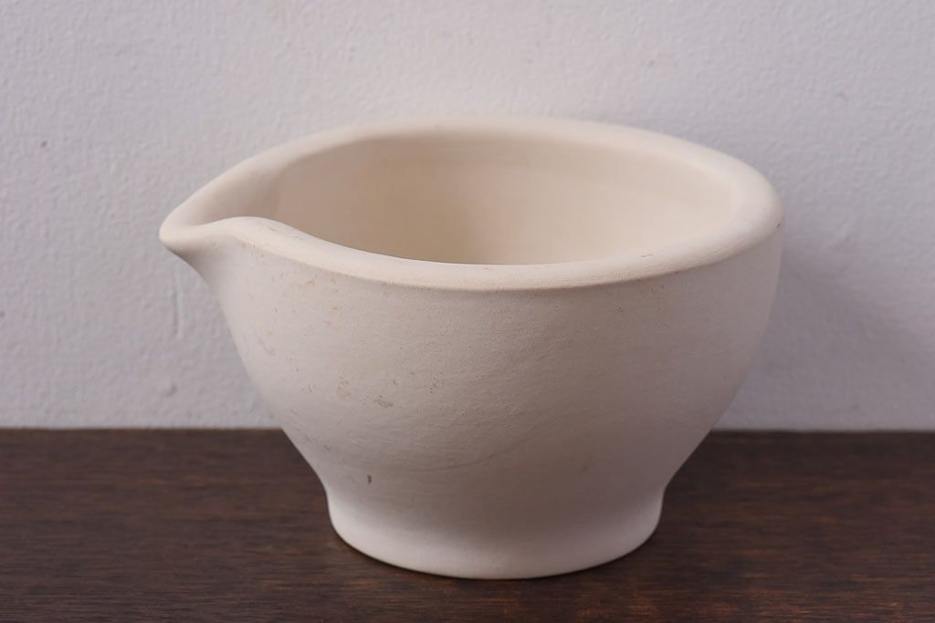 アンティーク雑貨　イギリス　MASON CASH(メイソンキャッシュ)　素焼きの風合いが魅力の磁器製スパイスマッシャー(乳鉢・乳棒)セット