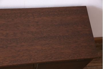 アンティーク家具　アンティーク　古材使用　2×3マス　ころんとした取っ手がかわいらしいパタパタ収納棚(マス目棚、戸棚)