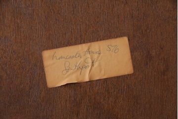 アンティーク家具　イギリス製　マホガニー材　上質な雰囲気のチェスト(サイドチェスト、引き出し)