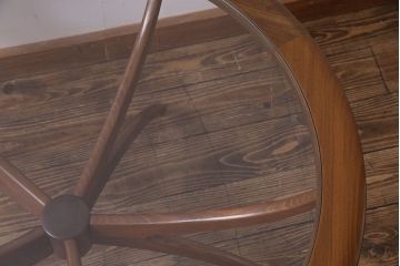 ヴィンテージ家具　北欧ビンテージ　G-PLAN(ジープラン)　スパイダーコーヒーテーブル(ラウンドテーブル、カフェテーブル)