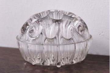 アンティーク雑貨　イギリス　涼しげな雰囲気漂うガラス製フラワーホルダー(ペン立て)