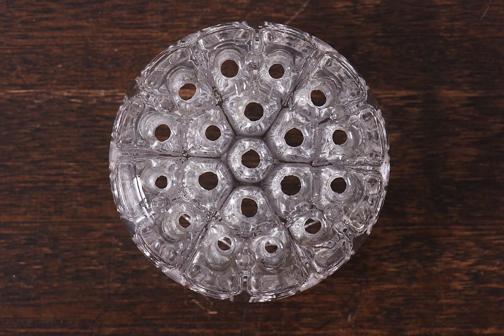 アンティーク雑貨　イギリス　涼しげな雰囲気漂うガラス製フラワーホルダー(ペン立て)