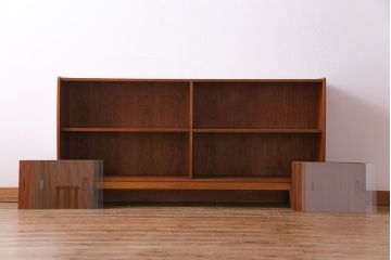 北欧家具　チーク材　洗練されたデザインがおしゃれなサイドボード(サイドキャビネット)