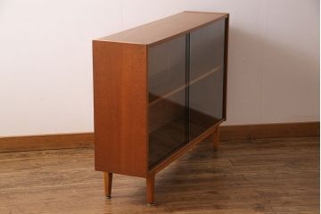 北欧家具　チーク材　明るい色味のブックケース(本棚、陳列棚、収納棚)
