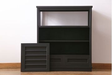 中古　北海道民芸家具　#105　シックモダンなペイント茶箪笥(茶棚、飾り棚)(定価約18万円)