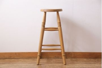 イギリスアンティーク　柔らかな色合いが魅力のハイスツール(イス、チェア、花台)