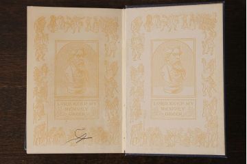 アンティーク雑貨　英国アンティーク　CHARLES DICKENS(チャールズ・ディケンズ)　洋書(本、英字本、小説)2冊セット(1)