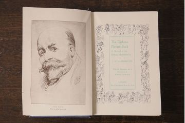 アンティーク雑貨　英国アンティーク　CHARLES DICKENS(チャールズ・ディケンズ)　洋書(本、英字本、小説)2冊セット(3)