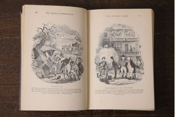 アンティーク雑貨　英国アンティーク　CHARLES DICKENS(チャールズ・ディケンズ)　洋書(本、英字本、小説)2冊セット(3)