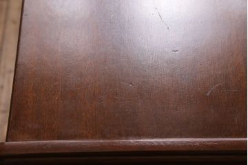 アンティーク雑貨　北欧ビンテージ　G-PLAN(ジープラン)　チーク材　スタイリッシュなデザインのネストテーブル(サイドテーブ  ル、カフェテーブル、花台)